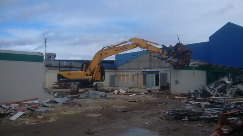 Mitre 10 Demolition