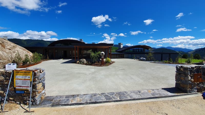 Falcon Brae - Stonefly Lodge